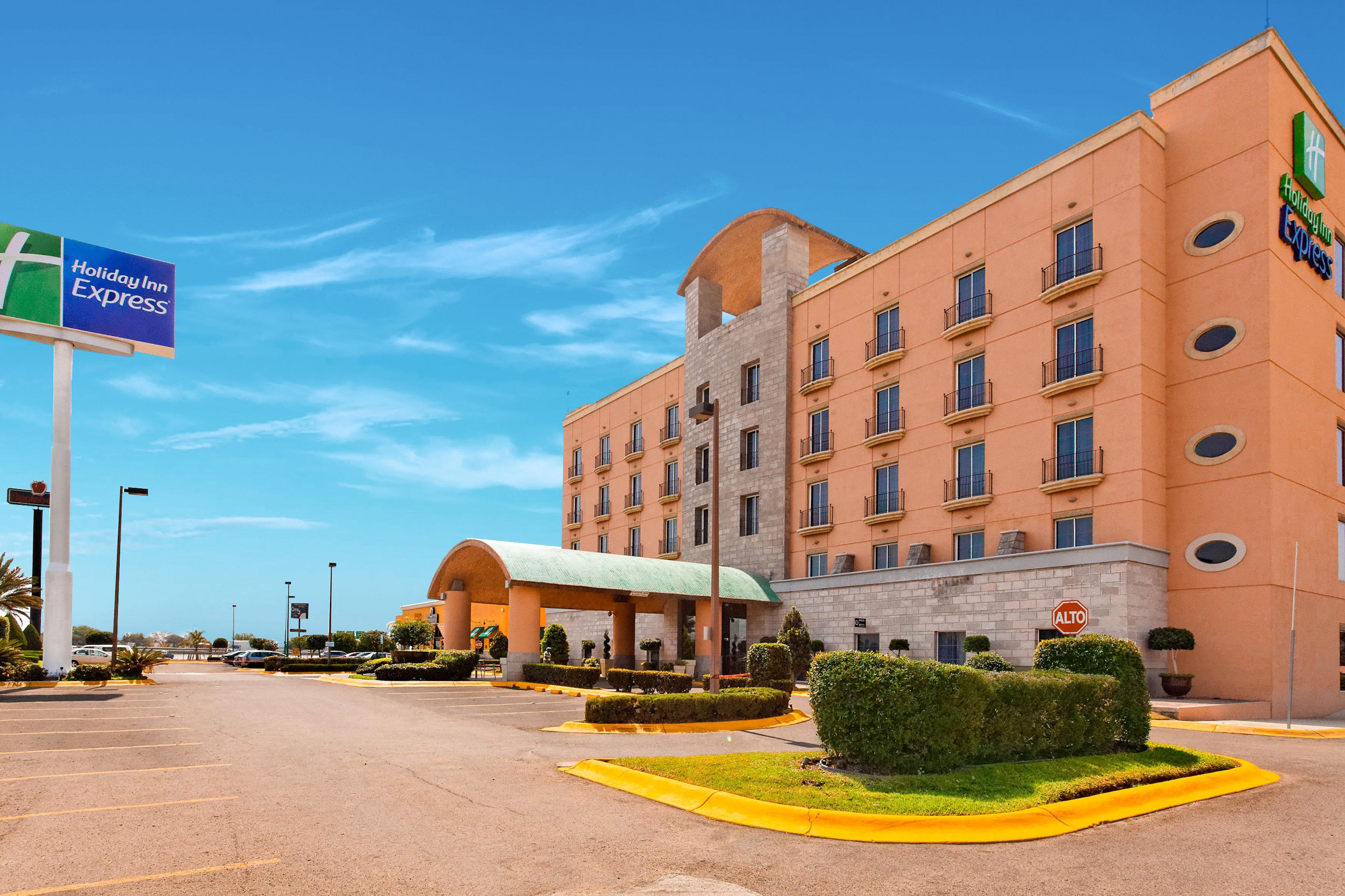 Holiday Inn Express Silao-Aeropuerto Bajio, An Ihg Hotel Dış mekan fotoğraf