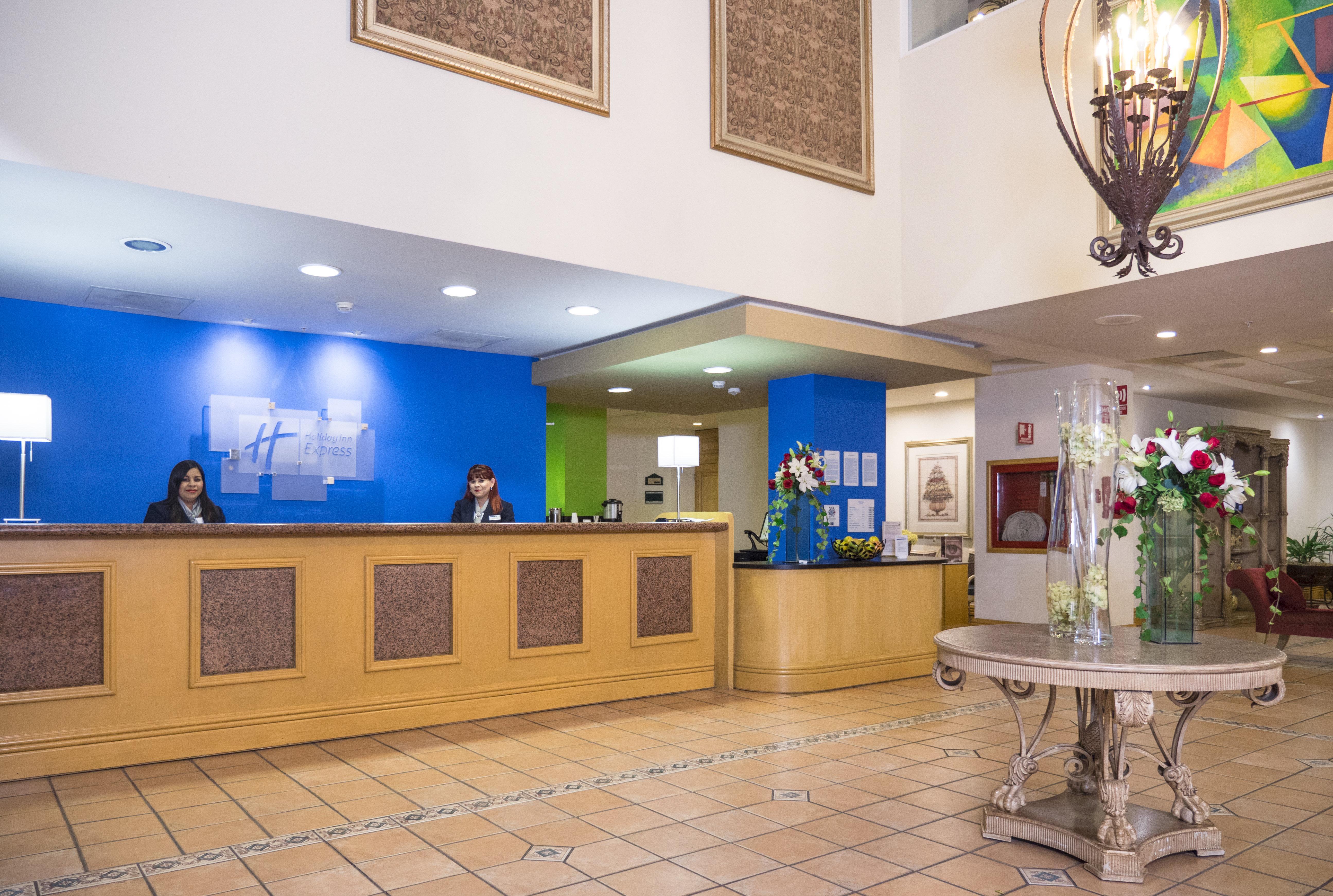 Holiday Inn Express Silao-Aeropuerto Bajio, An Ihg Hotel Dış mekan fotoğraf