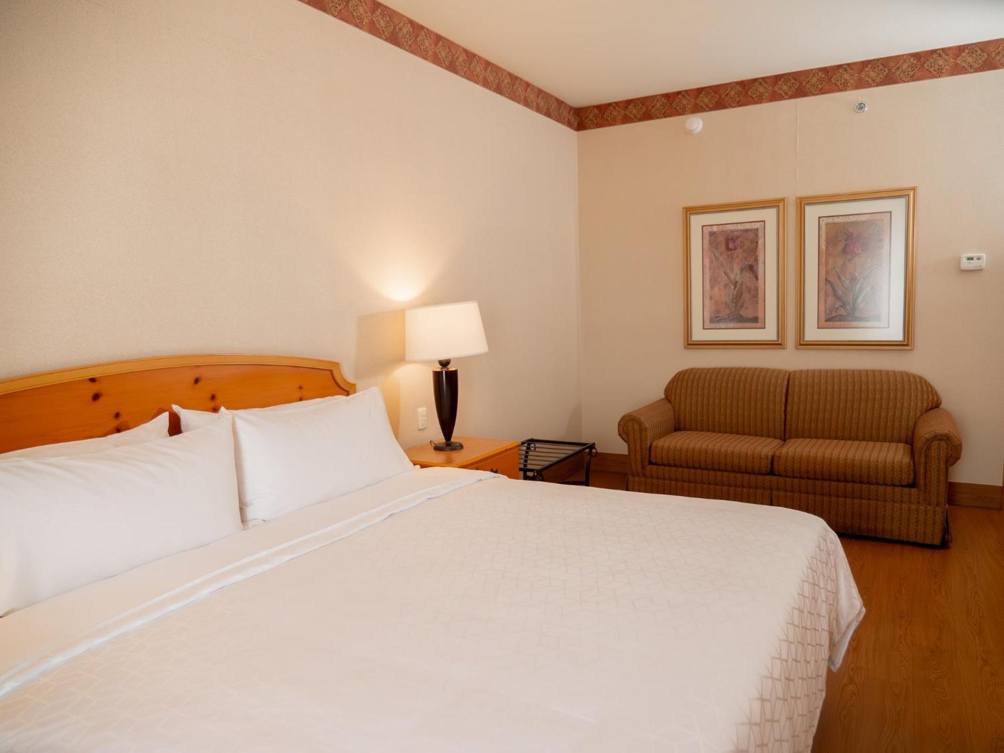 Holiday Inn Express Silao-Aeropuerto Bajio By Ihg Dış mekan fotoğraf