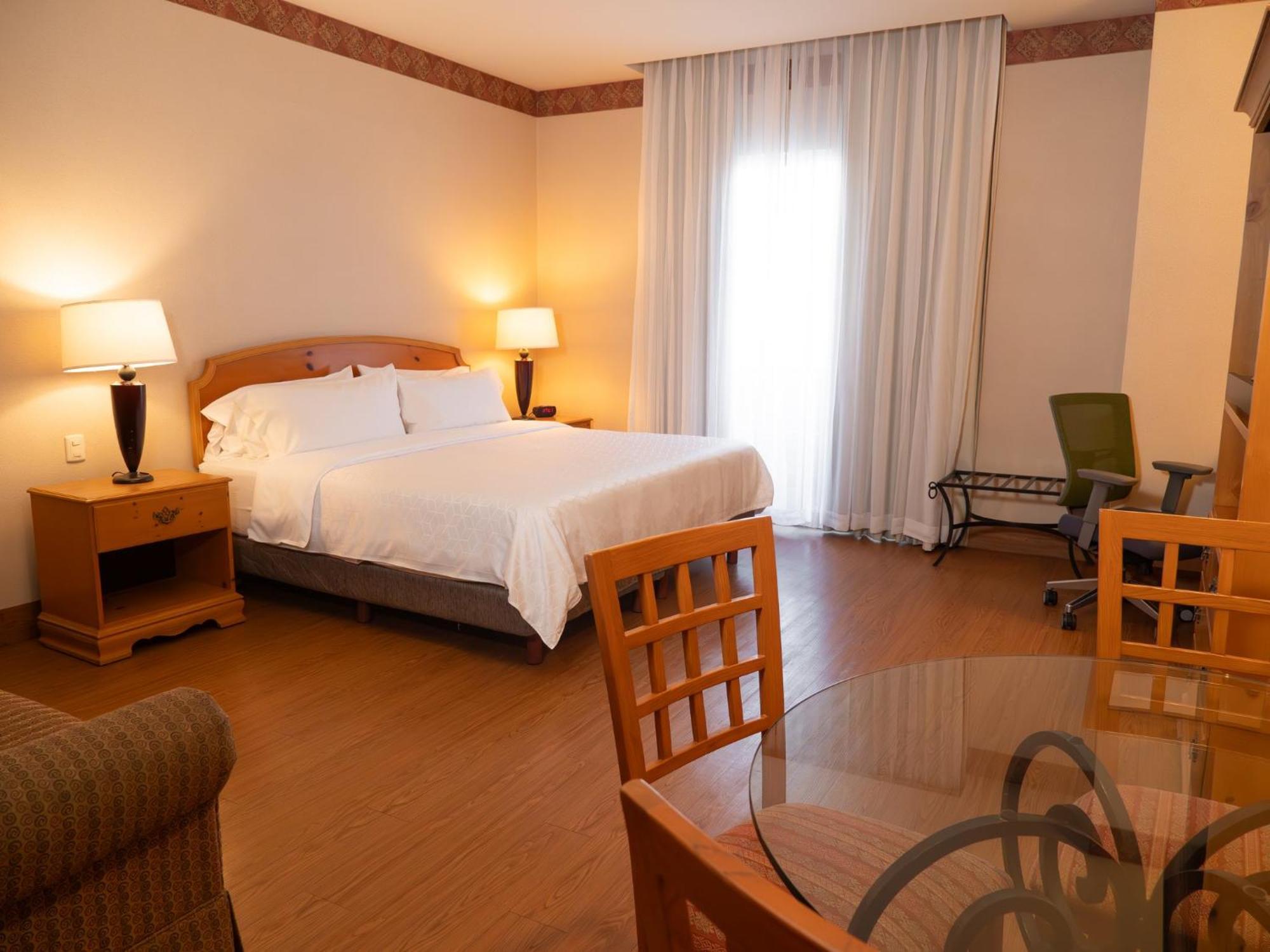 Holiday Inn Express Silao-Aeropuerto Bajio By Ihg Dış mekan fotoğraf