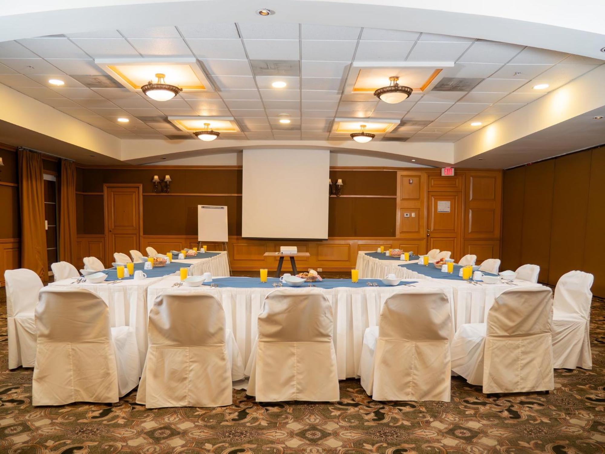 Holiday Inn Express Silao-Aeropuerto Bajio By Ihg Dış mekan fotoğraf
