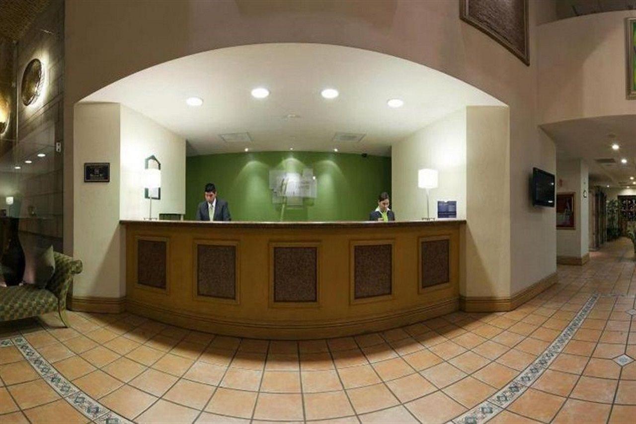 Holiday Inn Express Silao-Aeropuerto Bajio, An Ihg Hotel Dış mekan fotoğraf